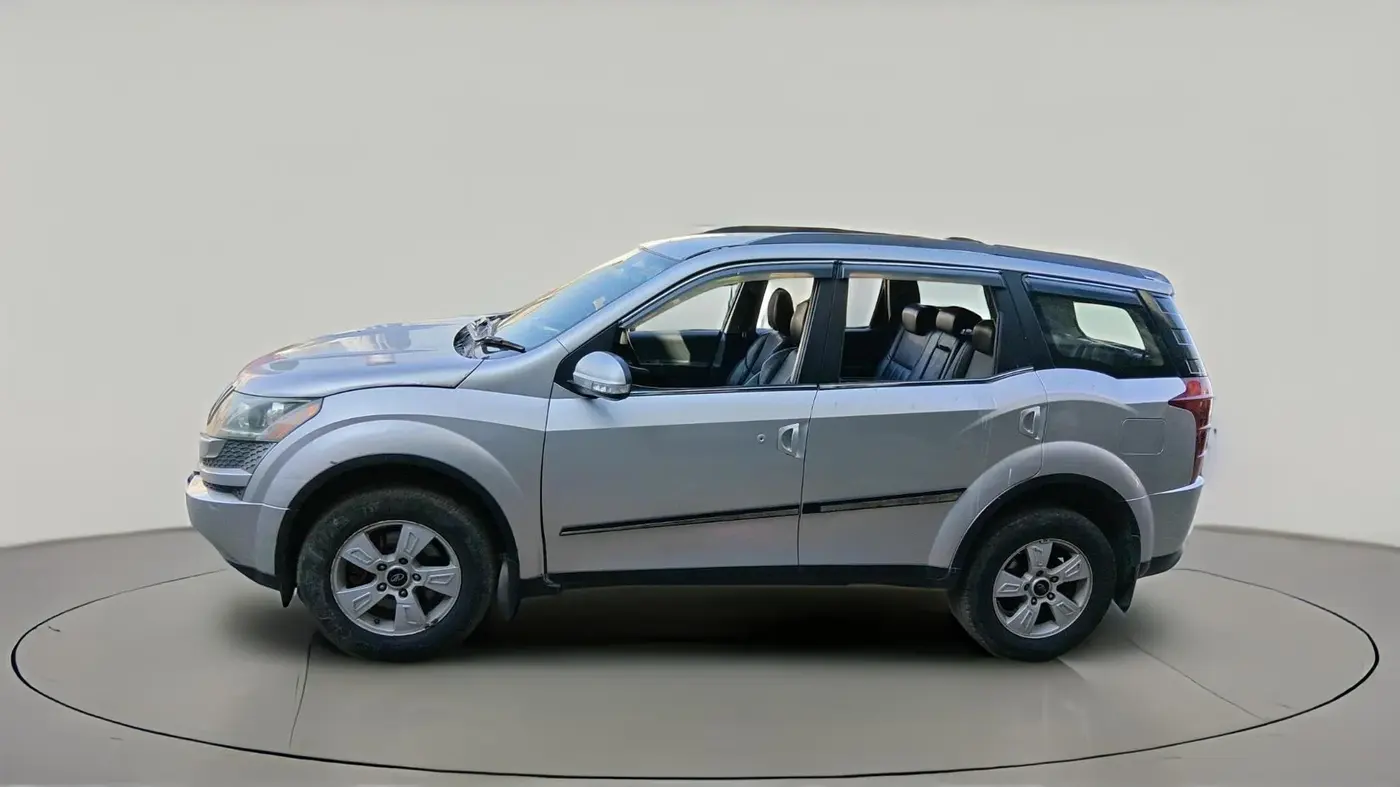 2012 Mahindra XUV500 W8, Diesel, Manual, 61,915 km, exterior