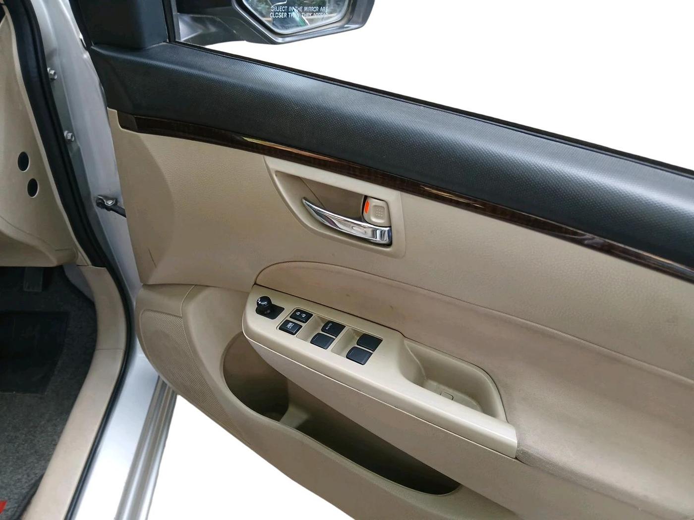 2013 Maruti Swift Dzire VXI, Petrol, Manual, 24,347 km, interior