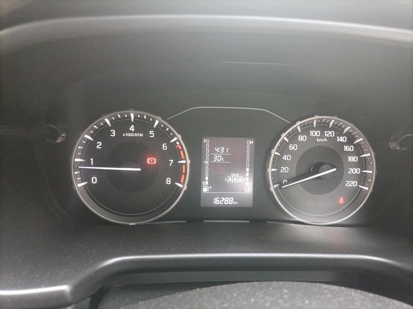 2025 Maruti BREZZA VXI, Petrol, Manual, 16,288 km, interior