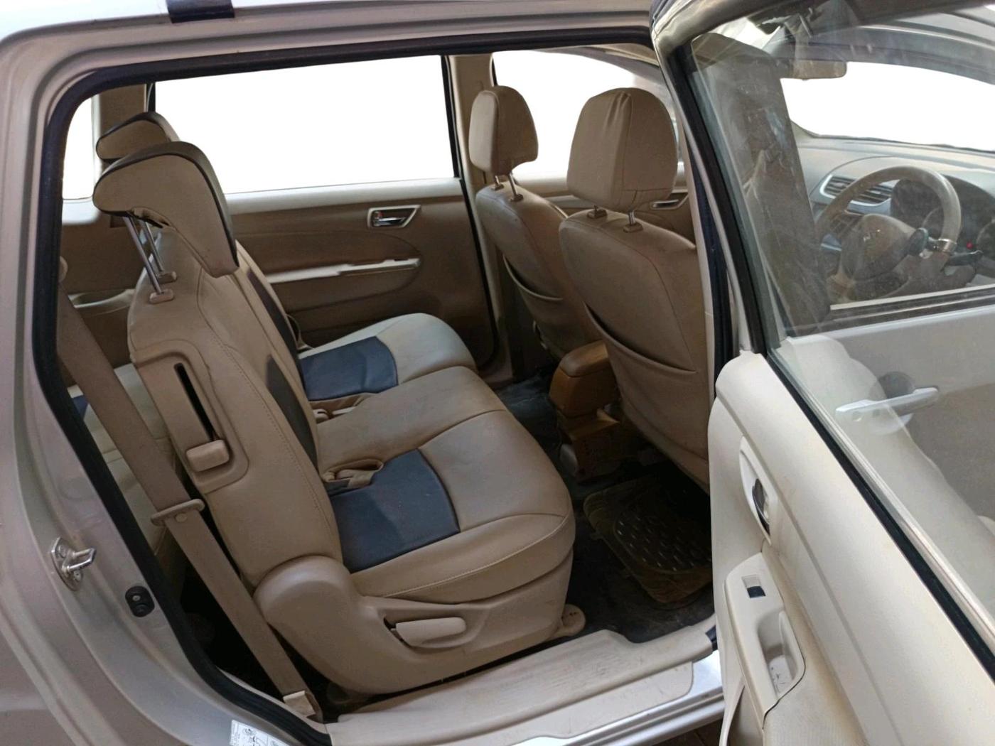 2016 Maruti Ertiga ZXI+, Petrol, Manual, 39,575 km, interior