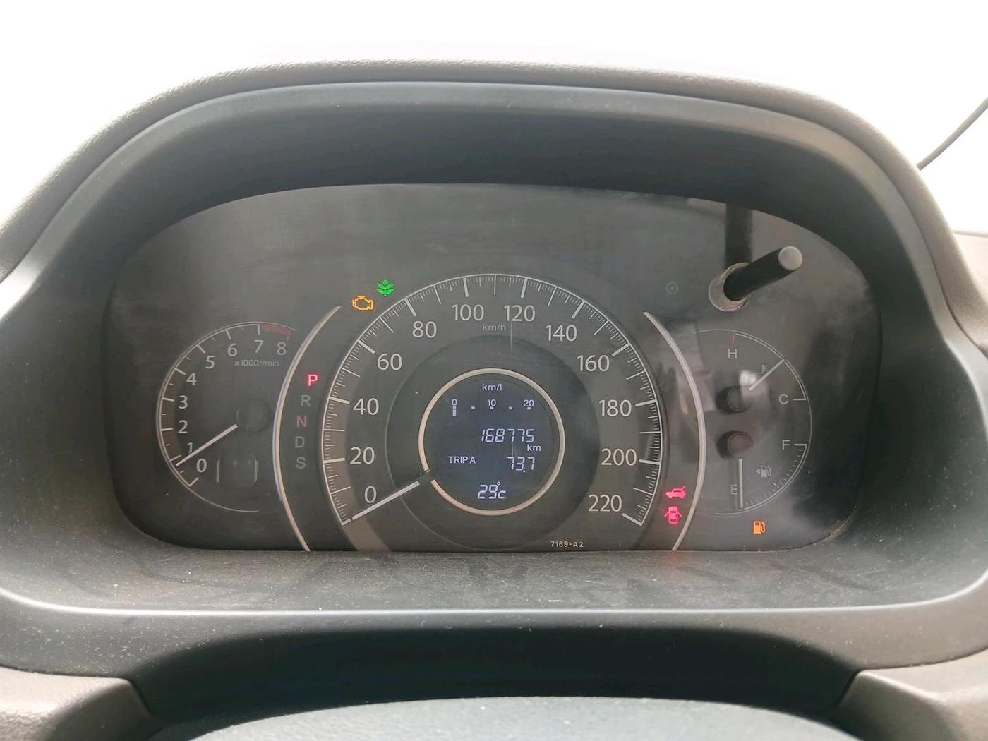 2013 Honda CRV 2.0L 4WD AT, Petrol, Automatic, 1,68,775 km, interior