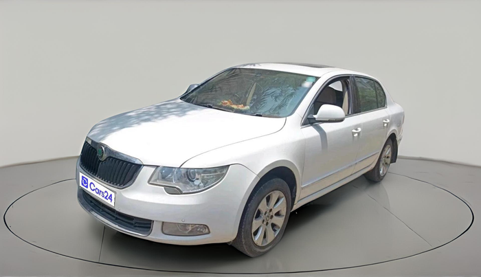 2011 Skoda Superb ELEGANCE 1.8 TSI AT, Petrol, Automatic, 1,07,416 km, exterior