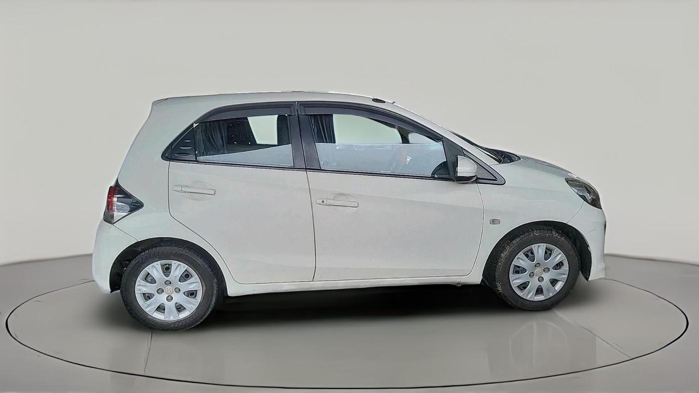 2014 Honda Brio S MT, Petrol, Manual, 74,606 km, exterior