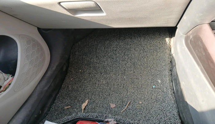 2020 Hyundai AURA S 1.2 CNG, CNG, Manual, 64,377 km, interior