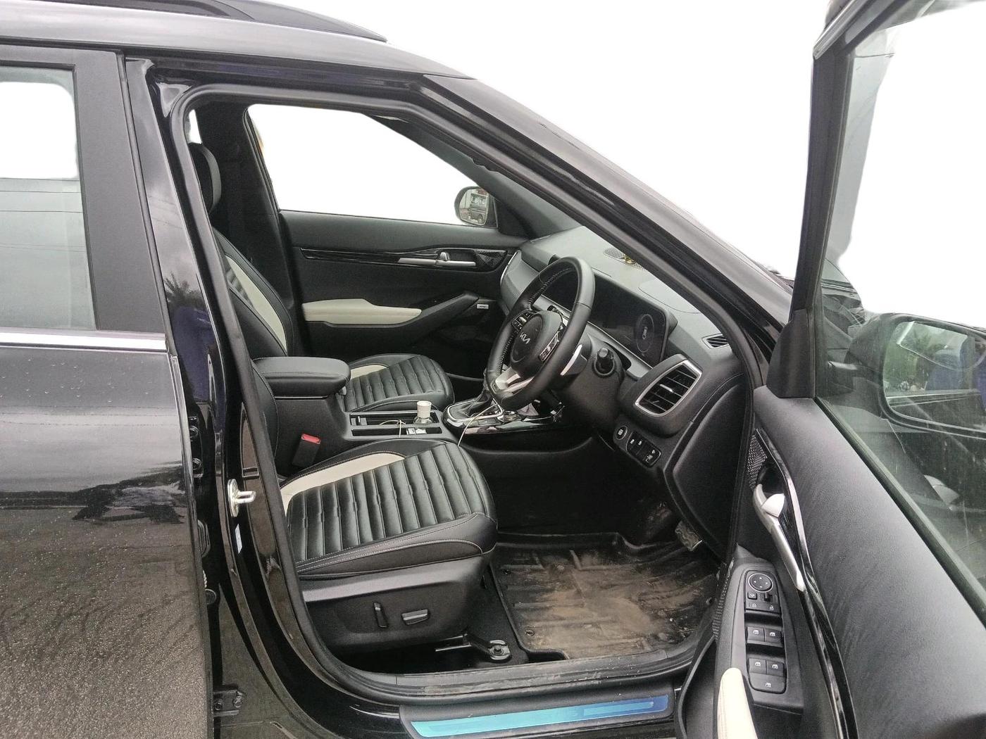 2025 KIA SELTOS  GTX PLUS 1.5 DIESEL AT, Diesel, Automatic, 12,654 km, interior