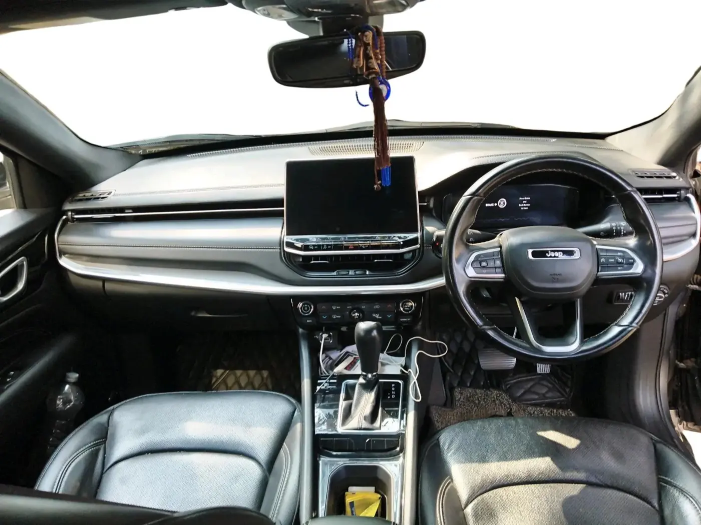 2022 Jeep Compass MODEL S (O) 1.4 PETROL DCT, Petrol, Automatic, 27,130 km, interior