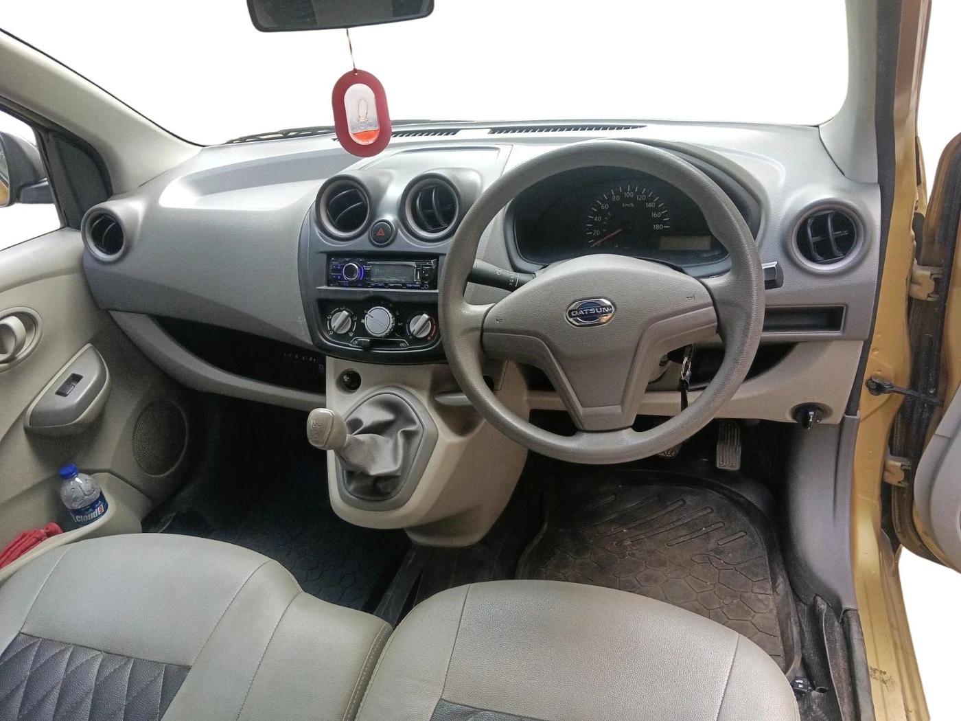 2016 Datsun Go Plus T, Petrol, Manual, 35,748 km, interior