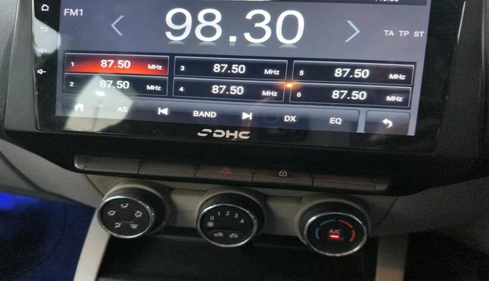 2019 Renault TRIBER RXT, Petrol, Manual, 87,540 km, interior