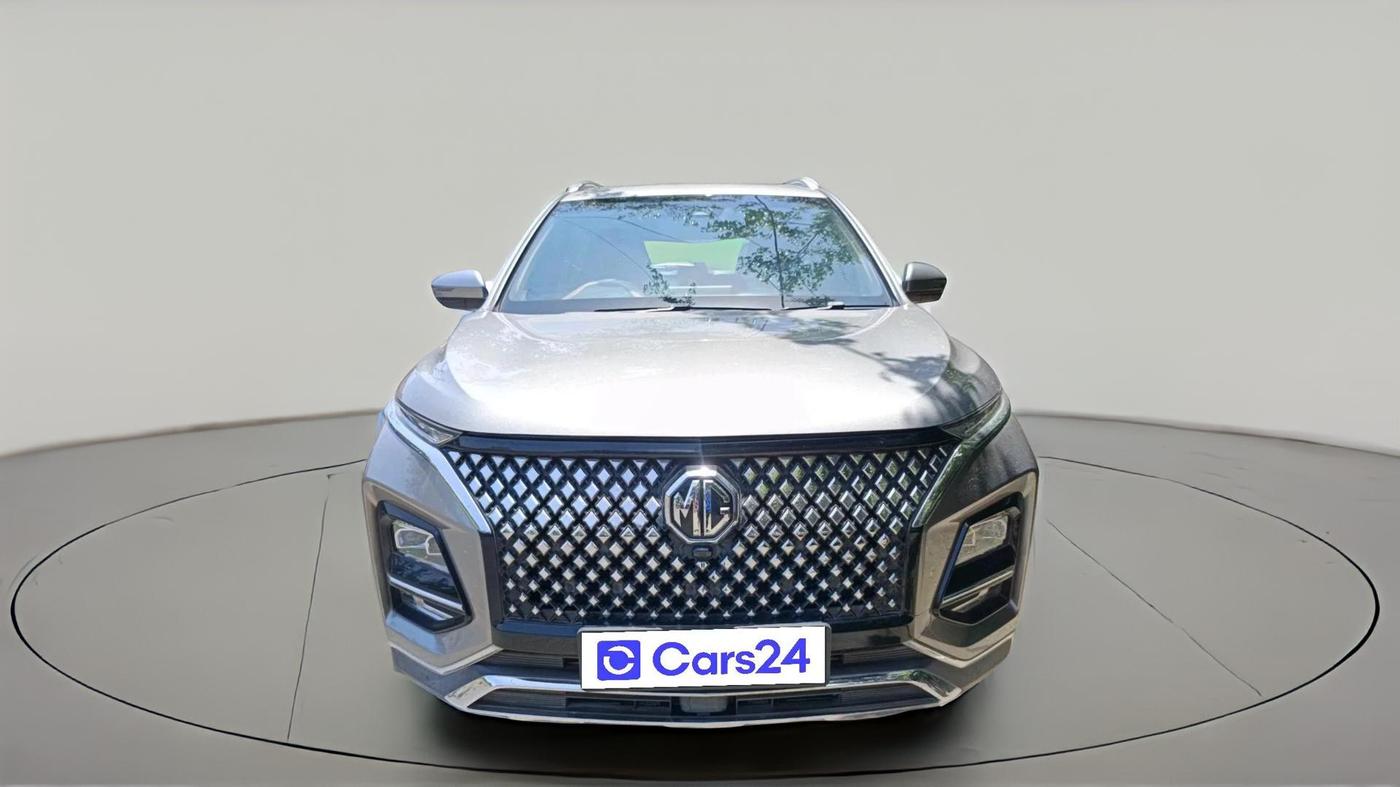 2024 MG HECTOR PLUS SAVVY PRO 1.5 TURBO CVT 7 STR, Petrol, Automatic, 7,444 km, exterior
