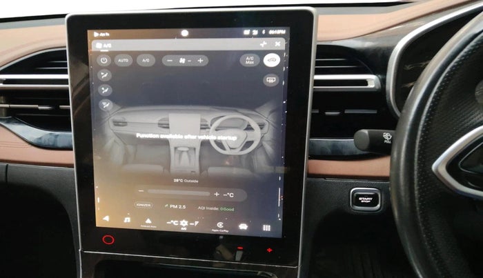 2024 MG HECTOR PLUS SAVVY PRO 1.5 TURBO CVT 7 STR, Petrol, Automatic, 19,959 km, interior