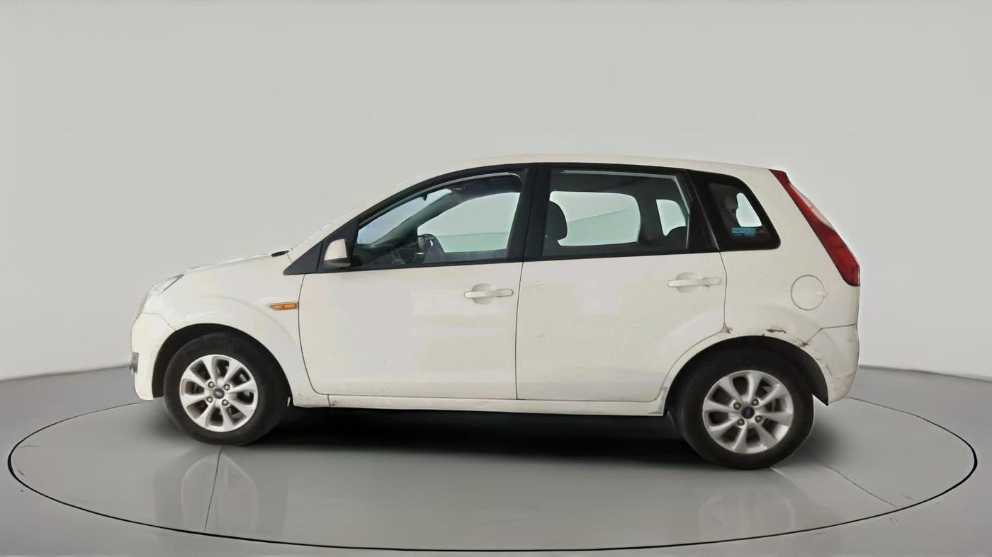 2011 Ford Figo TITANIUM 1.4 DIESEL, Diesel, Manual, 69,597 km, exterior
