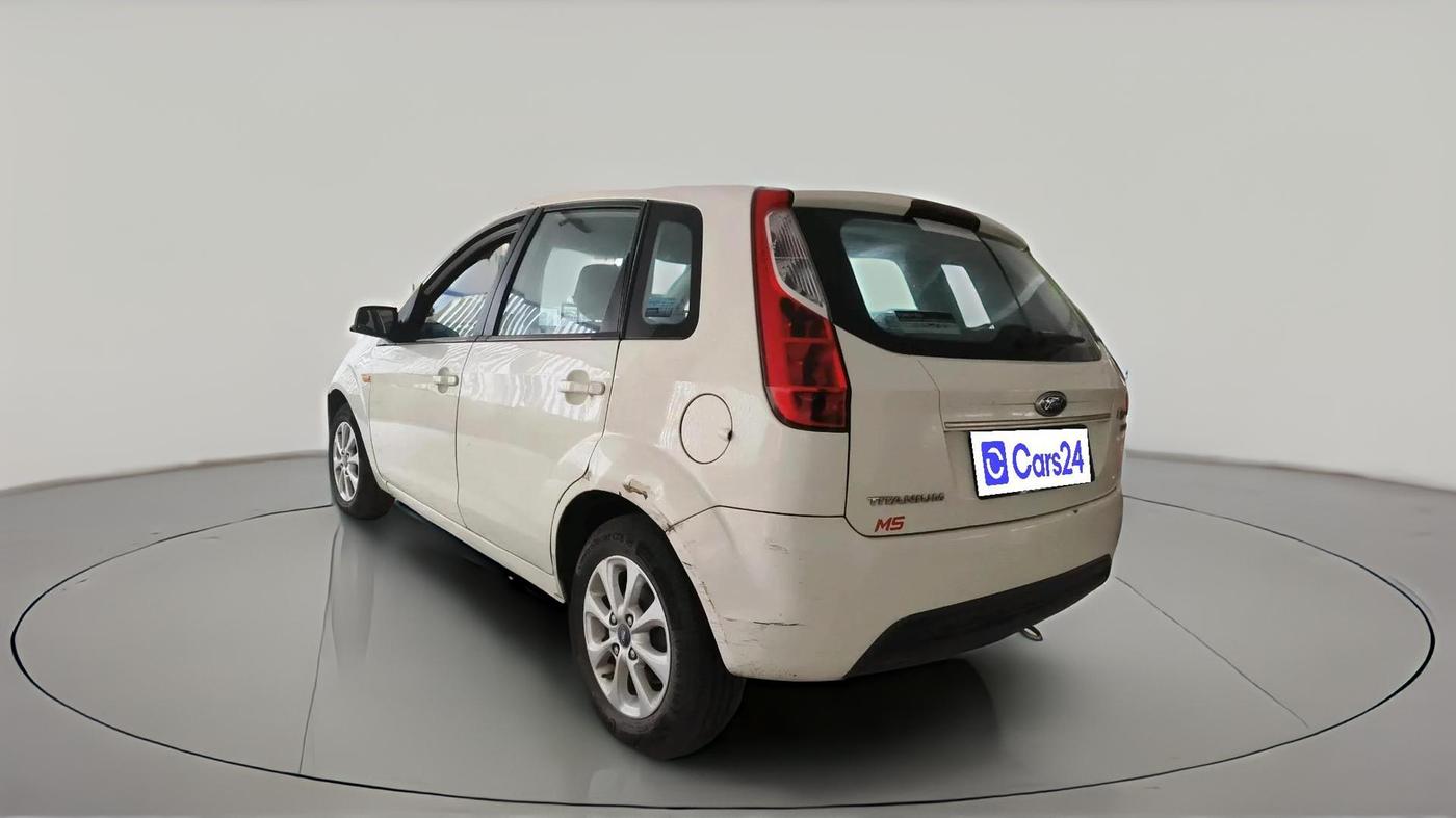 2011 Ford Figo TITANIUM 1.4 DIESEL, Diesel, Manual, 69,597 km, exterior