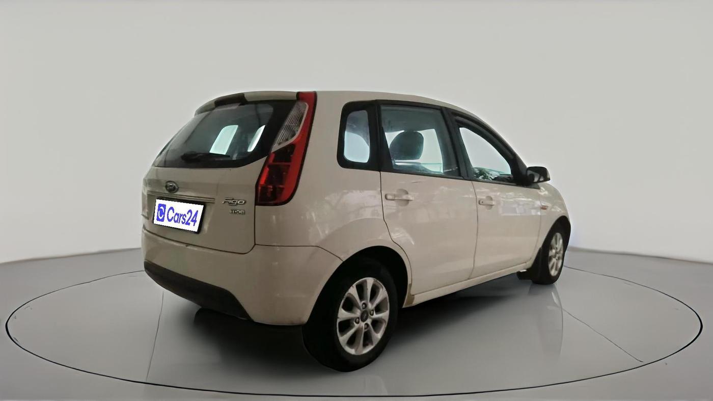 2011 Ford Figo TITANIUM 1.4 DIESEL, Diesel, Manual, 69,597 km, exterior