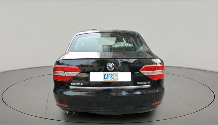 2014 Skoda Superb ELEGANCE 1.8 TSI MT, Petrol, Manual, 48,154 km, exterior