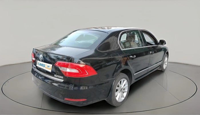 2014 Skoda Superb ELEGANCE 1.8 TSI MT, Petrol, Manual, 48,154 km, exterior