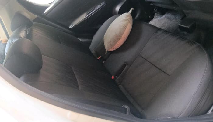 2014 Maruti Swift VXI, Petrol, Manual, 26,596 km, interior