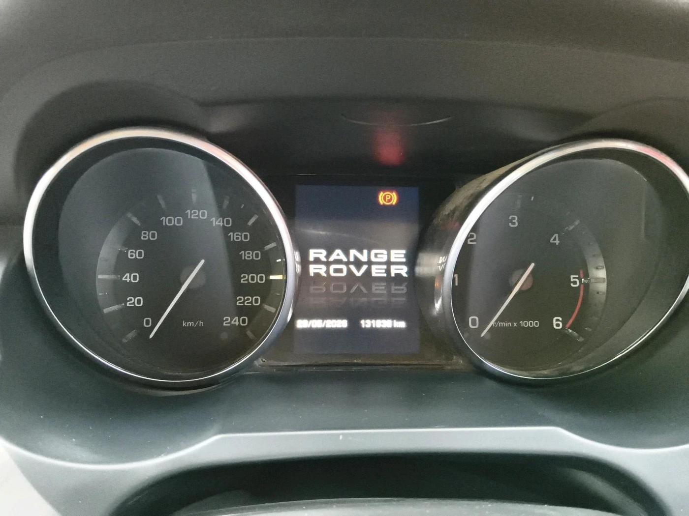 2013 Landrover Range Rover Evoque PRESTIGE SD4, Diesel, Automatic, 1,31,838 km, interior