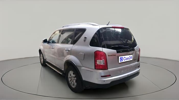 2013 Ssangyong Rexton RX7, Diesel, Automatic, 1,07,214 km, exterior