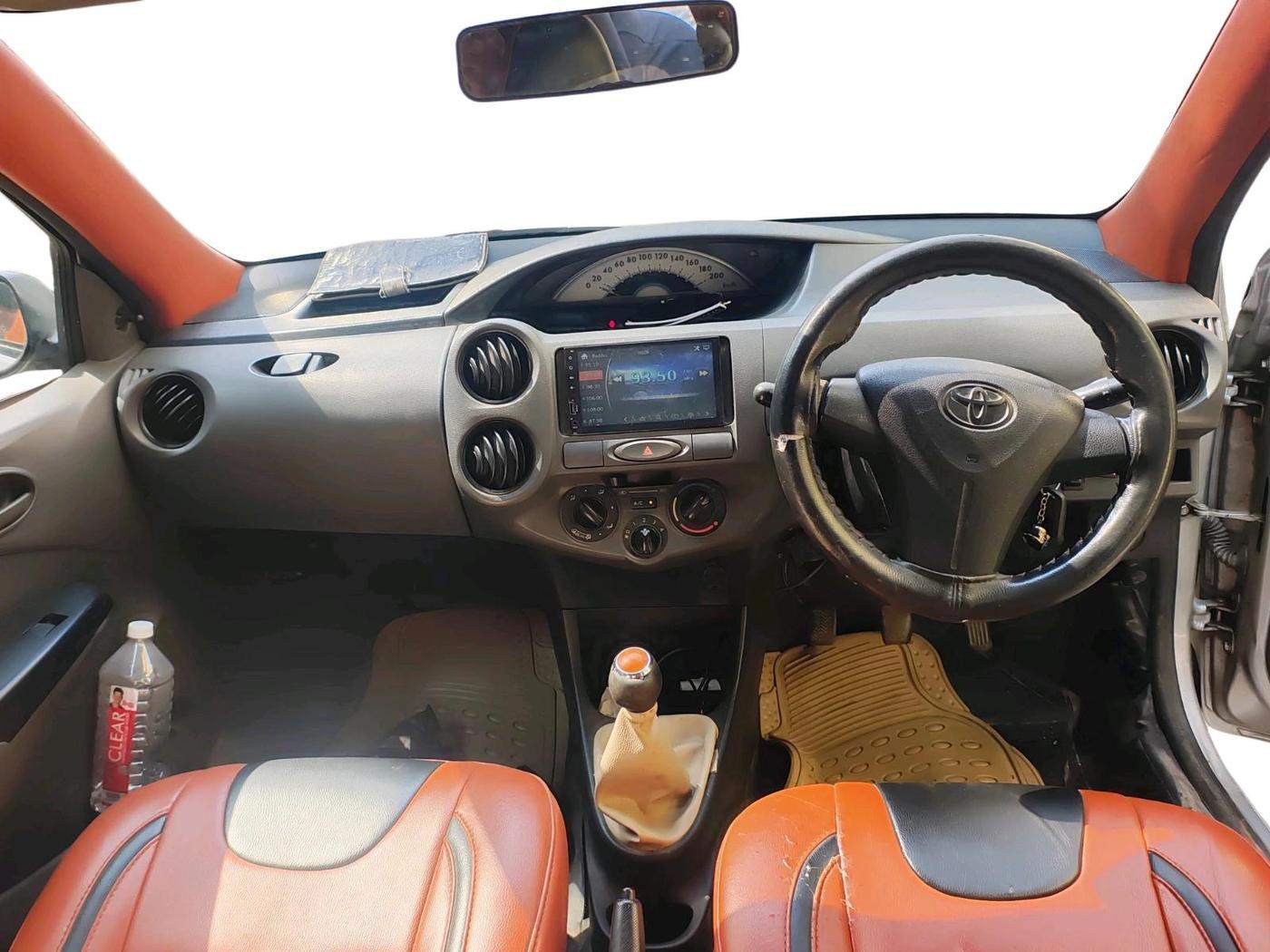 2012 Toyota Etios G, CNG, Manual, 1,25,374 km, interior