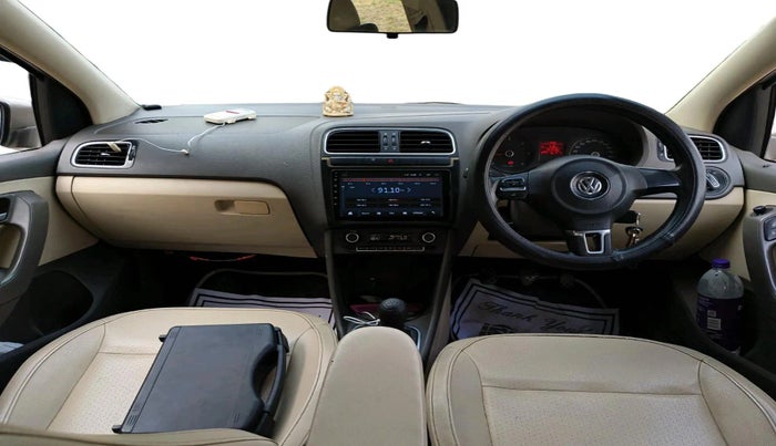 2012 Volkswagen Vento HIGHLINE DIESEL 1.6, Diesel, Manual, 1,21,377 km, interior