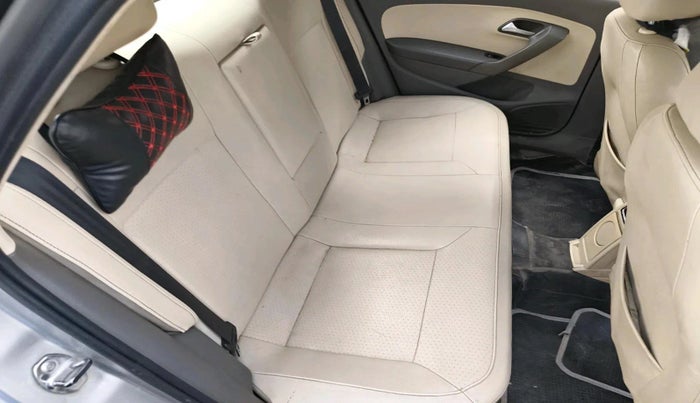 2012 Volkswagen Vento HIGHLINE DIESEL 1.6, Diesel, Manual, 1,21,377 km, interior