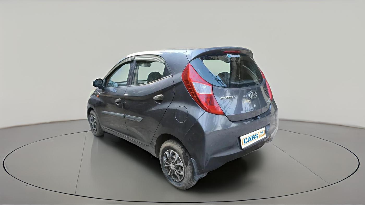 2015 Hyundai Eon ERA +, Petrol, Manual, 4,00,002 km, exterior