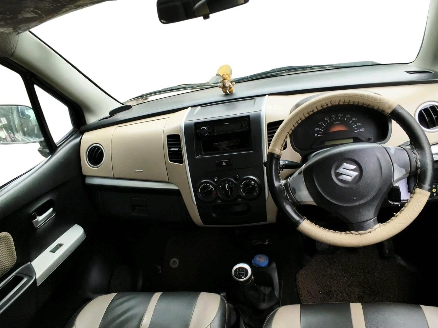 2018 Maruti Wagon R 1.0 LXI CNG, CNG, Manual, 1,66,020 km, interior