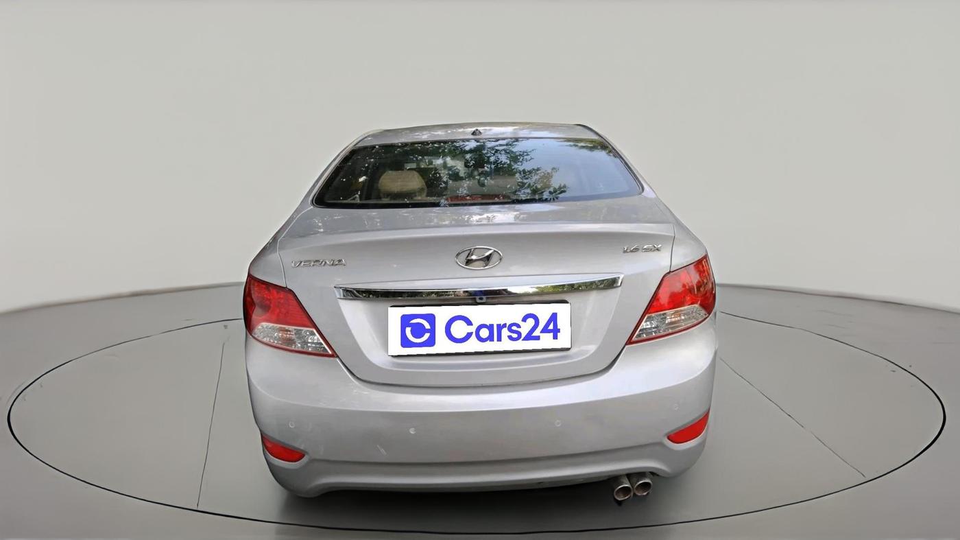 2014 Hyundai Verna FLUIDIC 1.6 VTVT SX, Petrol, Manual, 57,857 km, exterior