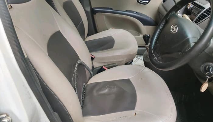 2011 Hyundai i10 MAGNA 1.2, CNG, Manual, 1,09,200 km, interior