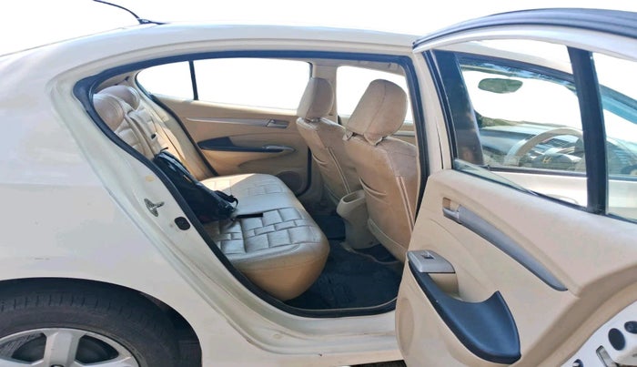 2011 Honda City 1.5L I-VTEC V AT, CNG, Automatic, 74,798 km, interior