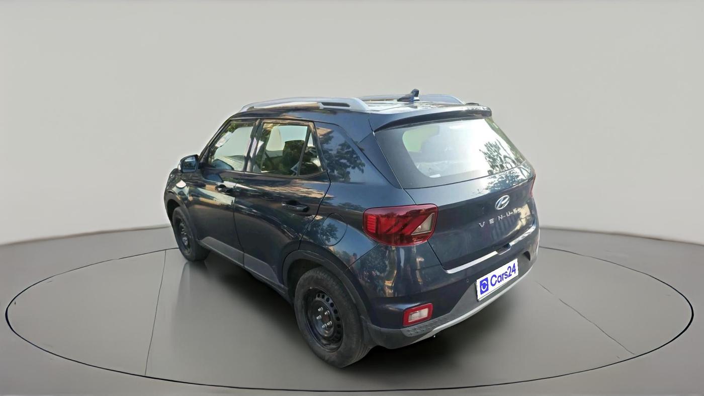 2021 Hyundai VENUE S+ 1.2, Petrol, Manual, 33,677 km, exterior