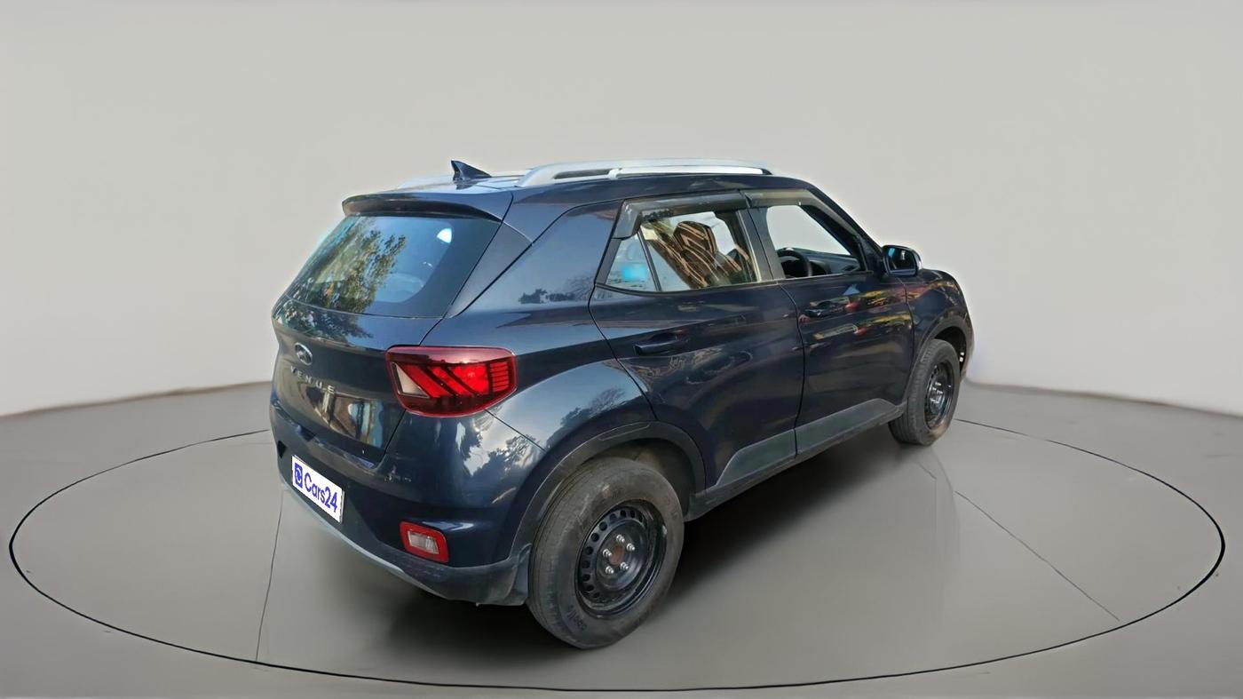 2021 Hyundai VENUE S+ 1.2, Petrol, Manual, 33,677 km, exterior