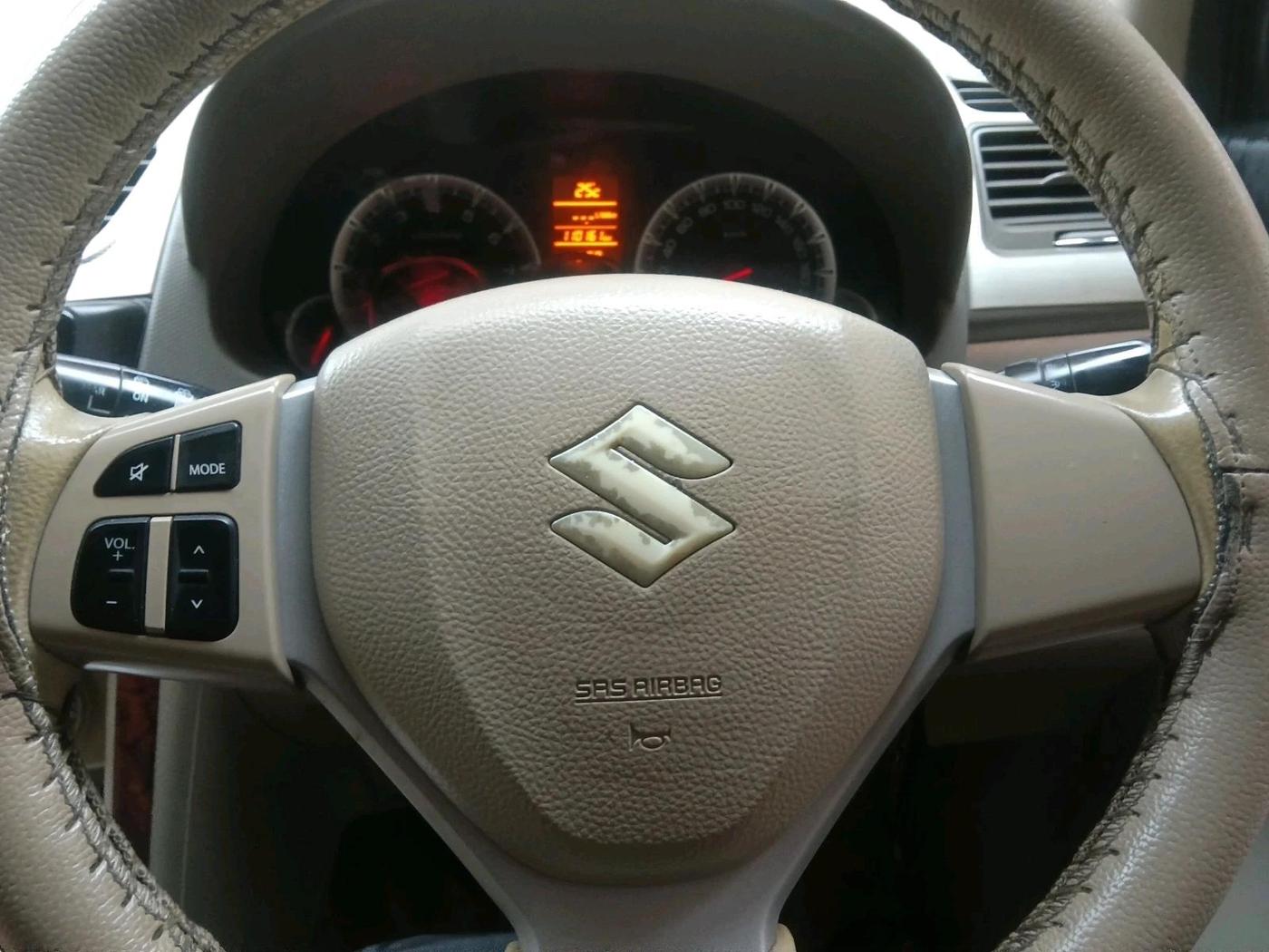 2015 Maruti Ertiga ZXI, Petrol, Manual, 1,11,000 km, interior