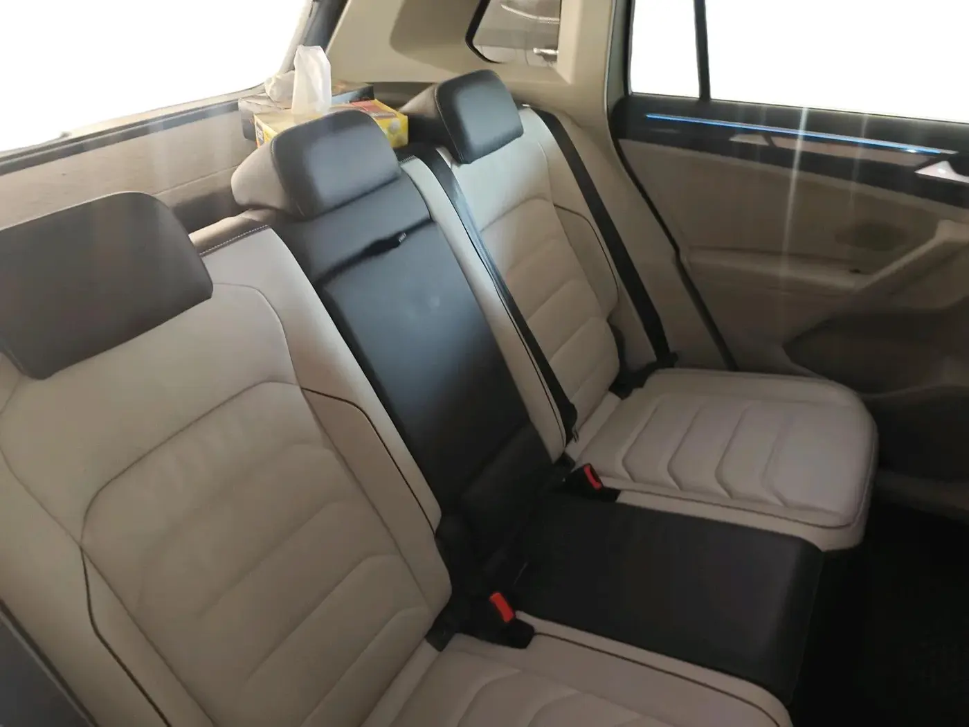 2023 Volkswagen TIGUAN ELEGANCE 2.0 TSI DSG, Petrol, Automatic, 4,222 km, interior