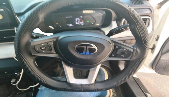 2025 Tata PUNCH Accomplished Plus iCNG, CNG, Manual, 9,785 km, interior