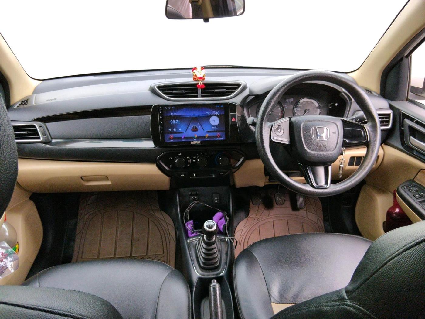 2018 Honda Amaze 1.2L I-VTEC S, Petrol, Manual, 63,958 km, interior