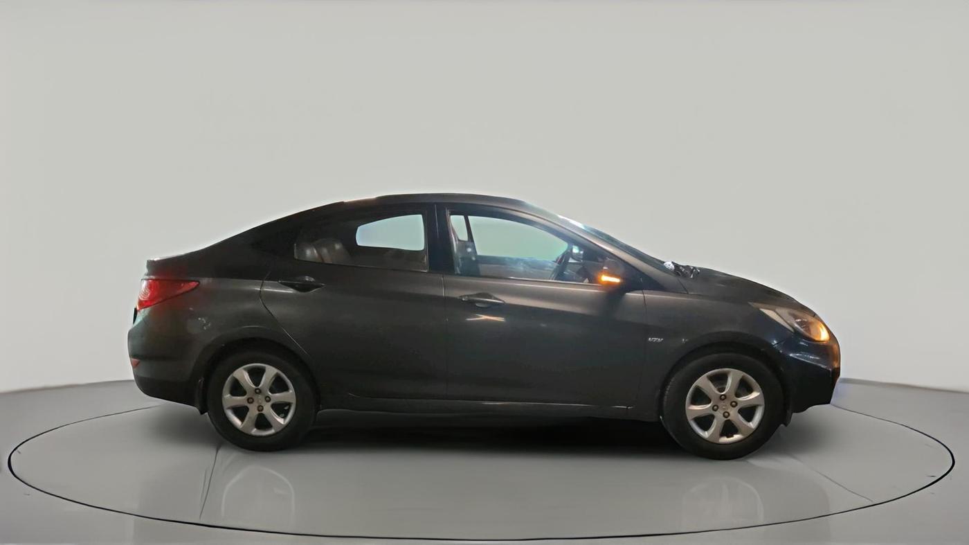 2013 Hyundai Verna FLUIDIC 1.4 VTVT, Petrol, Manual, 96,995 km, exterior