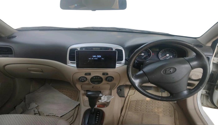 2010 Hyundai Verna VGT CRDI SX AT 1.5, Diesel, Automatic, 1,67,145 km, interior