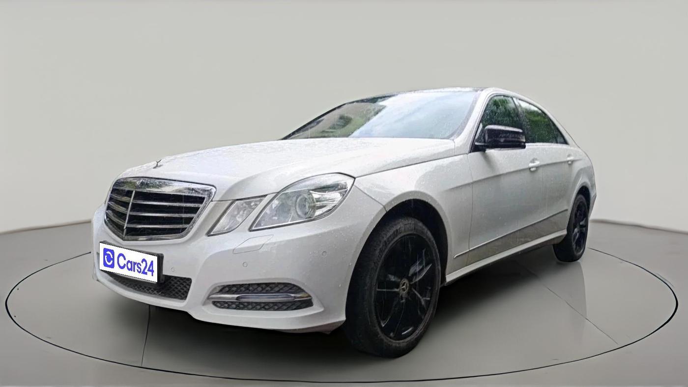 2012 Mercedes Benz E Class E 200 CGI, Petrol, Automatic, 1,22,895 km, exterior