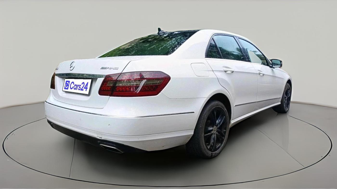 2012 Mercedes Benz E Class E 200 CGI, Petrol, Automatic, 1,22,895 km, exterior