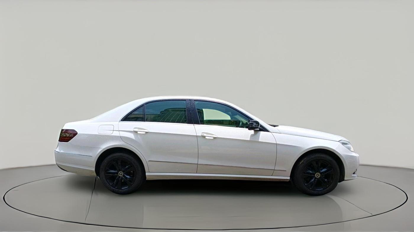 2012 Mercedes Benz E Class E 200 CGI, Petrol, Automatic, 1,22,895 km, exterior