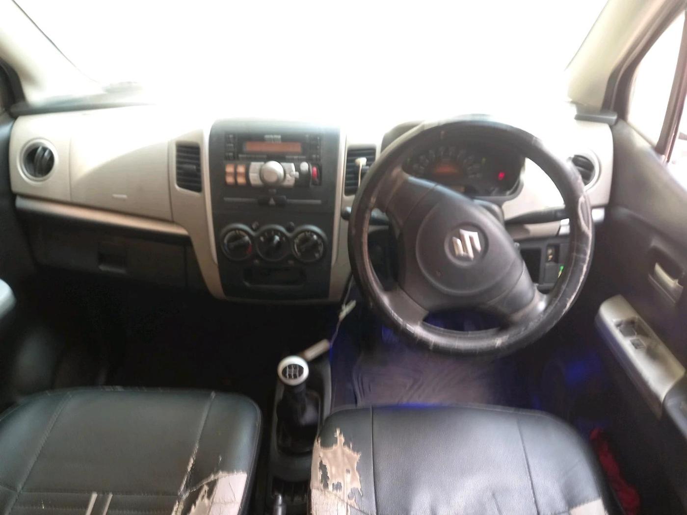 2013 Maruti Wagon R 1.0 LXI CNG, CNG, Manual, 1,59,768 km, interior
