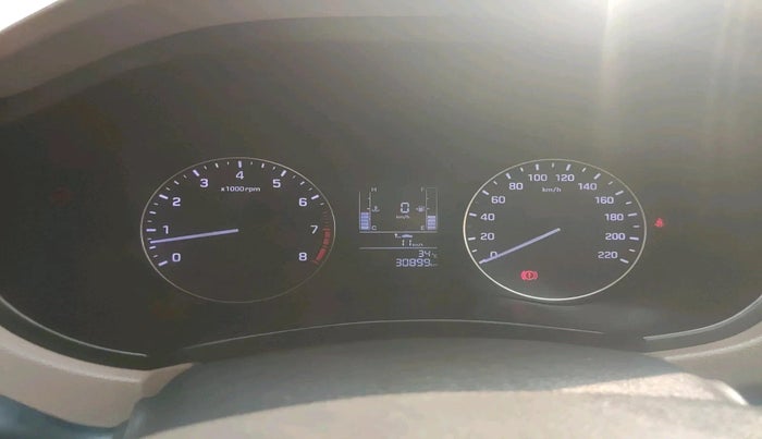 2017 Hyundai Elite i20 SPORTZ 1.2, Petrol, Manual, 30,899 km, interior