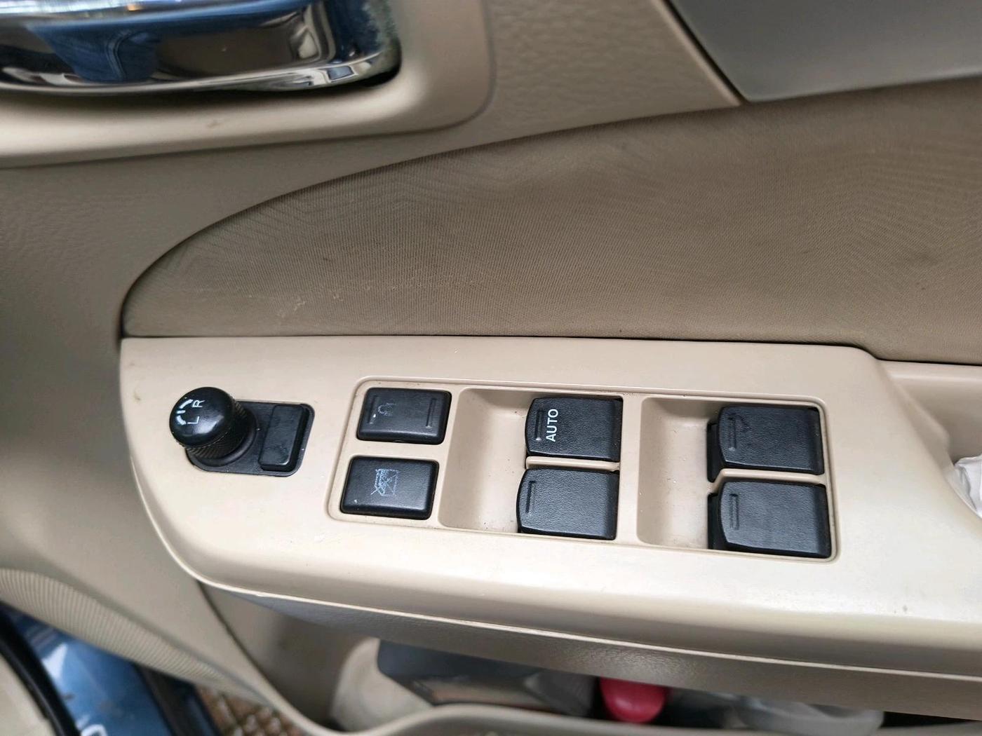 2016 Maruti Ertiga VXI, Petrol, Manual, 49,243 km, interior