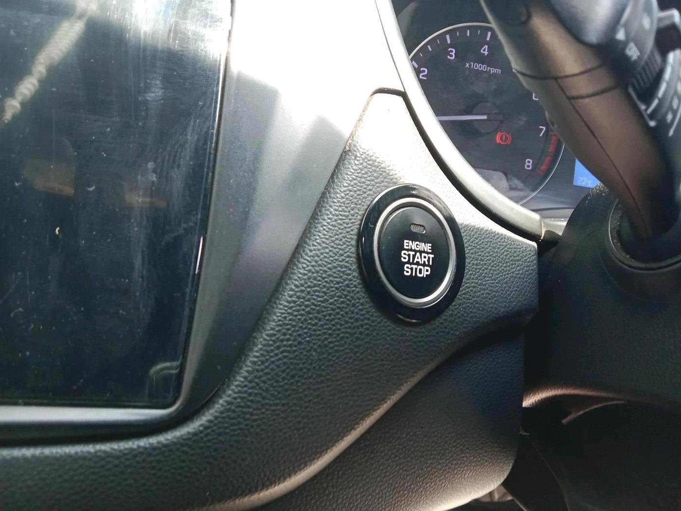 2019 Hyundai i20 Active 1.2 SX, Petrol, Manual, 44,184 km, interior