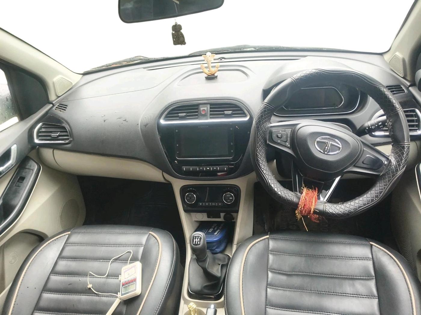 2022 Tata Tiago XZ PLUS CNG, CNG, Manual, 27,714 km, interior