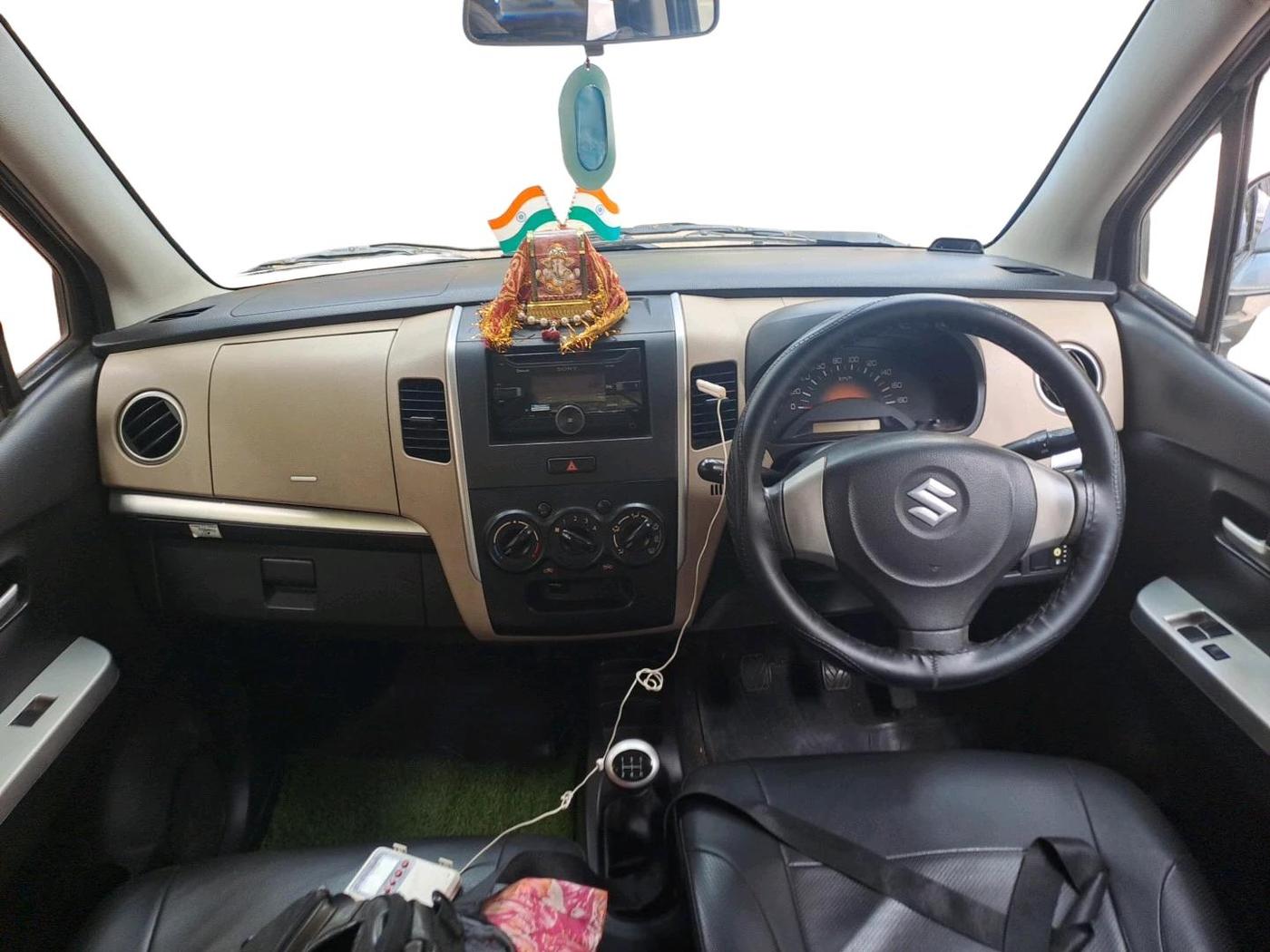 2018 Maruti Wagon R 1.0 LXI CNG, CNG, Manual, 81,194 km, interior