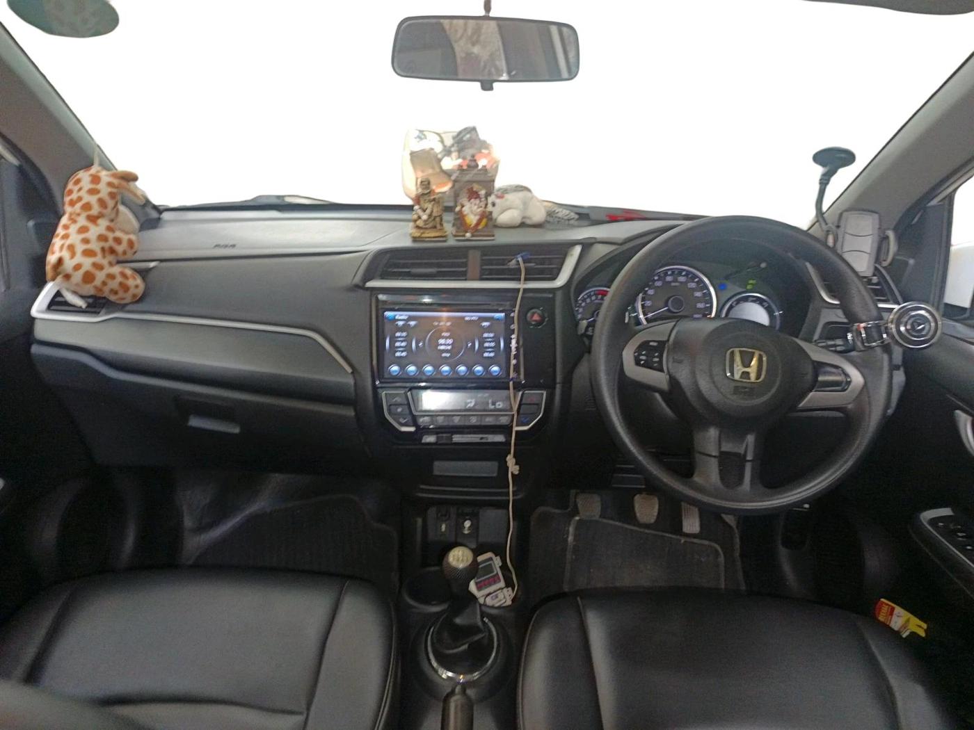 2017 Honda BR-V 1.5L I-VTEC V, CNG, Manual, 41,370 km, interior