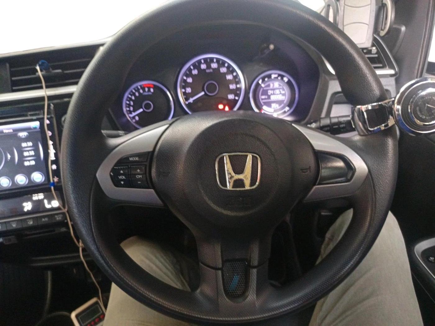 2017 Honda BR-V 1.5L I-VTEC V, CNG, Manual, 41,370 km, interior