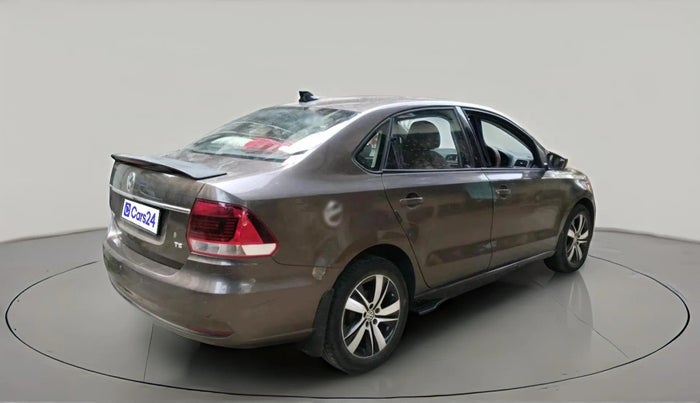 2016 Volkswagen Vento COMFORTLINE 1.2 TSI AT, Petrol, Automatic, 1,15,146 km, exterior